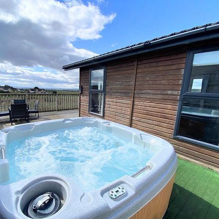 Вилла Benarty 11 With Private Hot Tub - Fife - Loch Leven - Lomond Hills - Pet Friendly Kelty Экстерьер фото