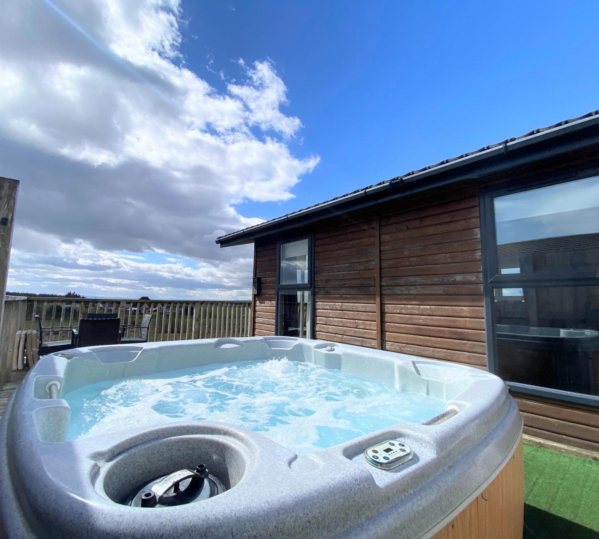 Вилла Benarty 11 With Private Hot Tub - Fife - Loch Leven - Lomond Hills - Pet Friendly Kelty Экстерьер фото